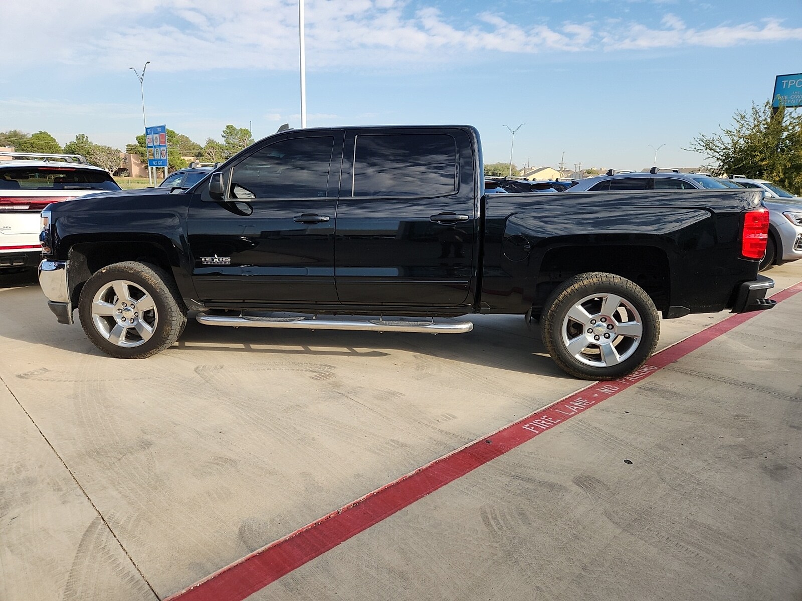 2018 Chevrolet Silverado 1500 photo 4