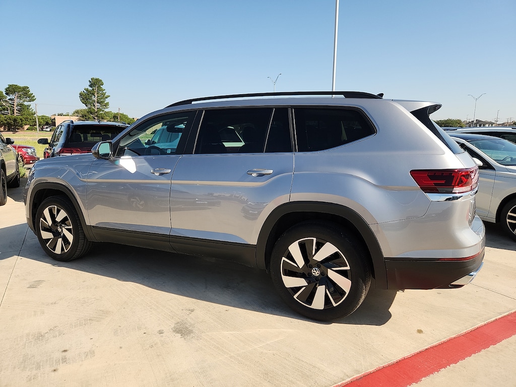 Used 2026 Volkswagen Atlas SE w/Technology SUV