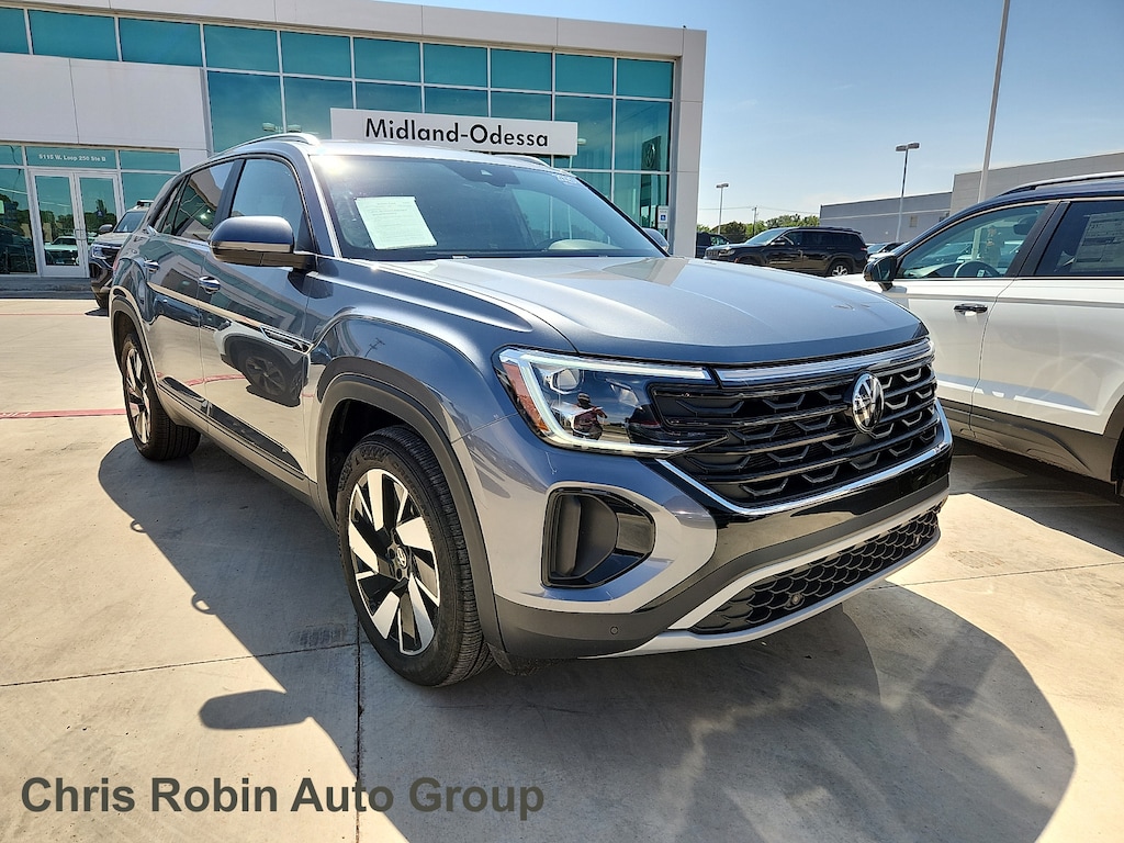 Used 2025 Volkswagen Atlas Cross Sport 2.0T SE w/Technology SUV