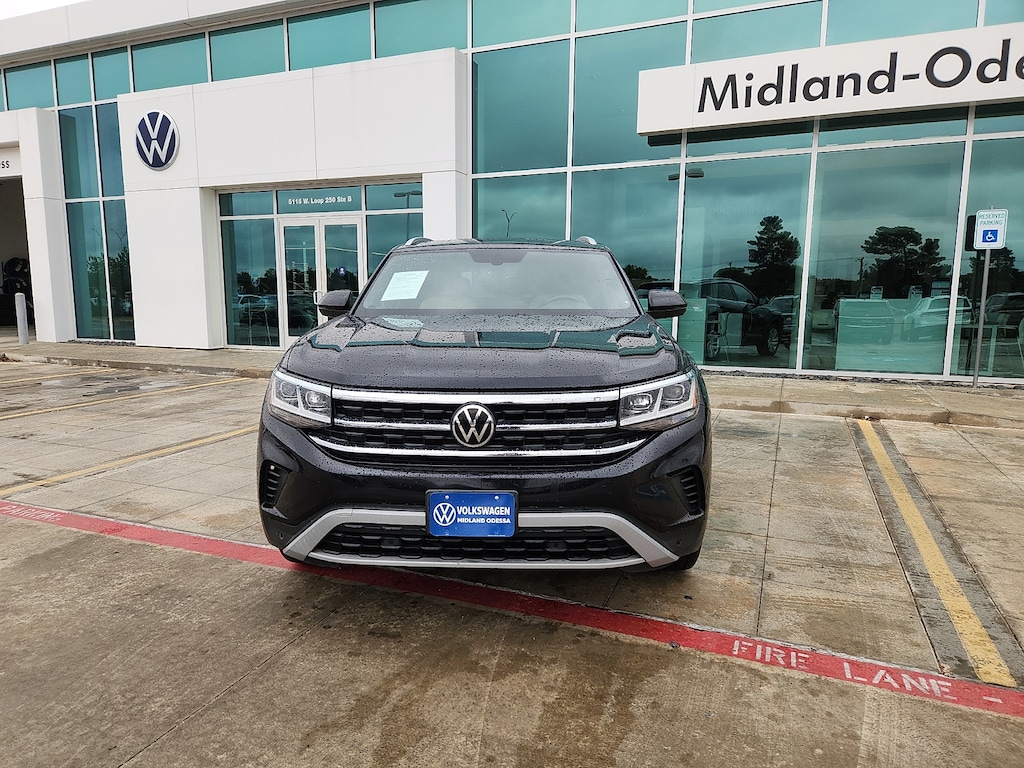 Used 2021 Volkswagen Atlas Cross Sport 2.0T SE w/Technology SUV