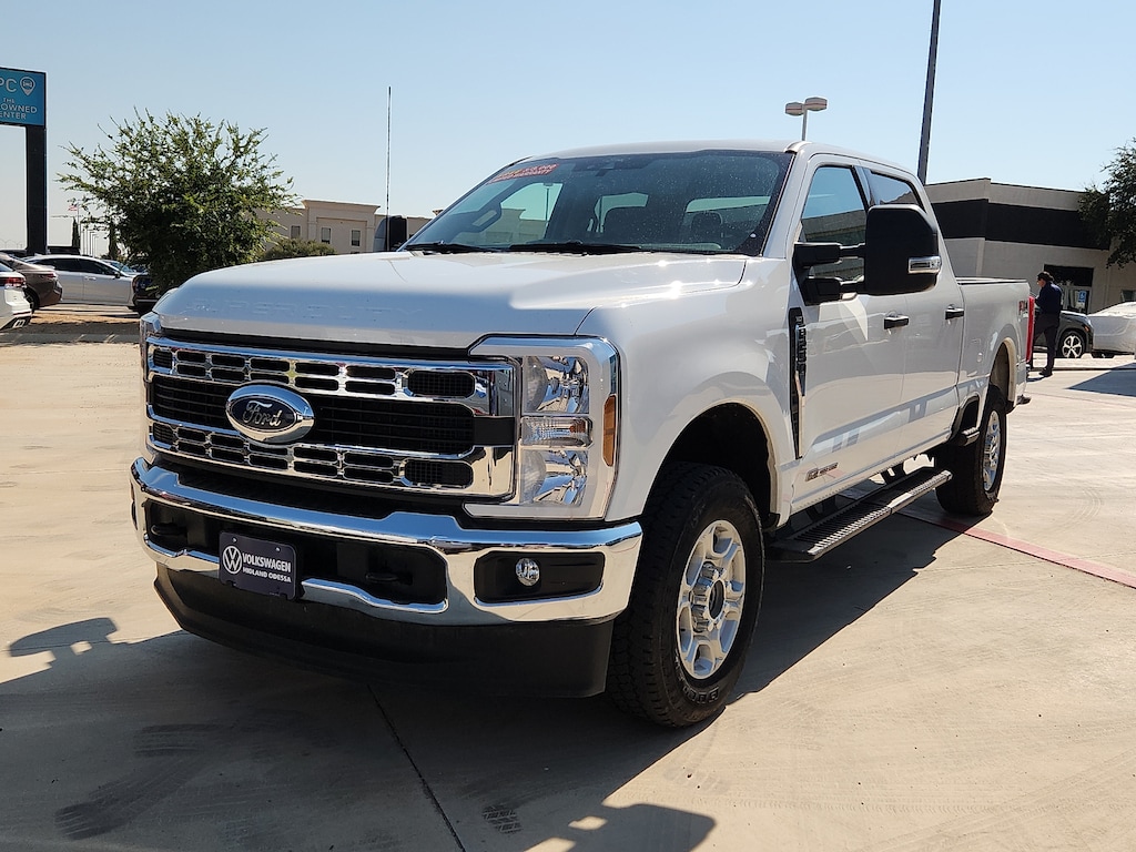 Used 2025 Ford F-250 Truck Crew Cab