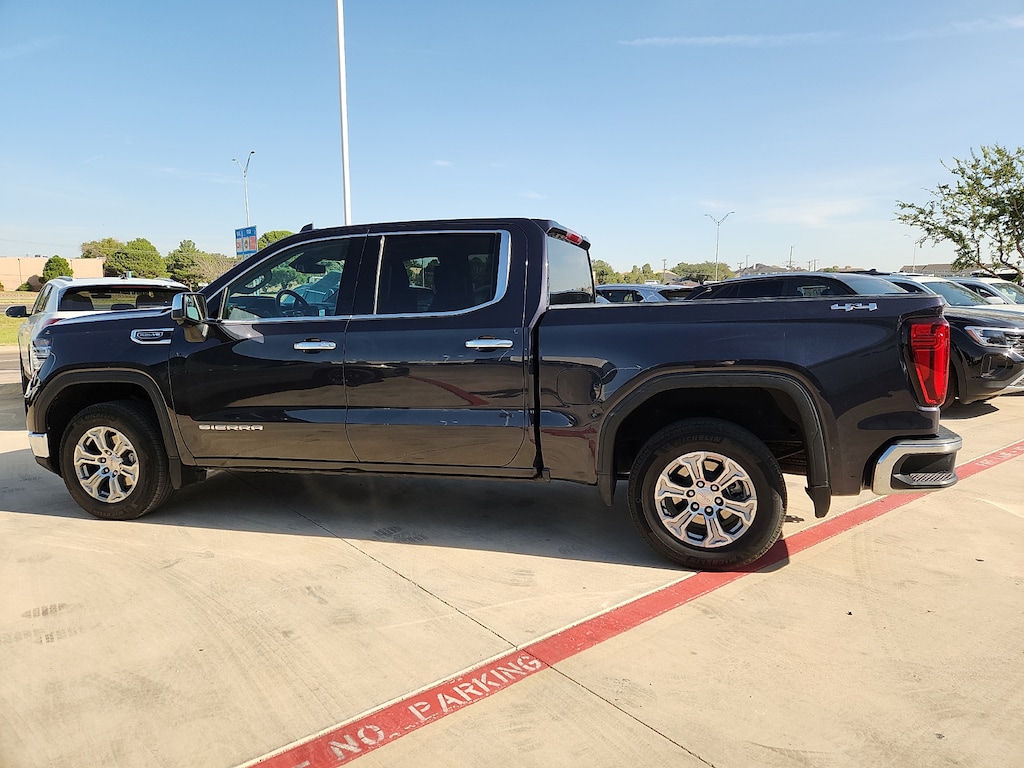 Used 2025 GMC Sierra 1500 SLT Truck Crew Cab