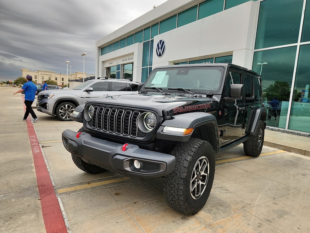 Used 2025 Jeep Wrangler Rubicon SUV
