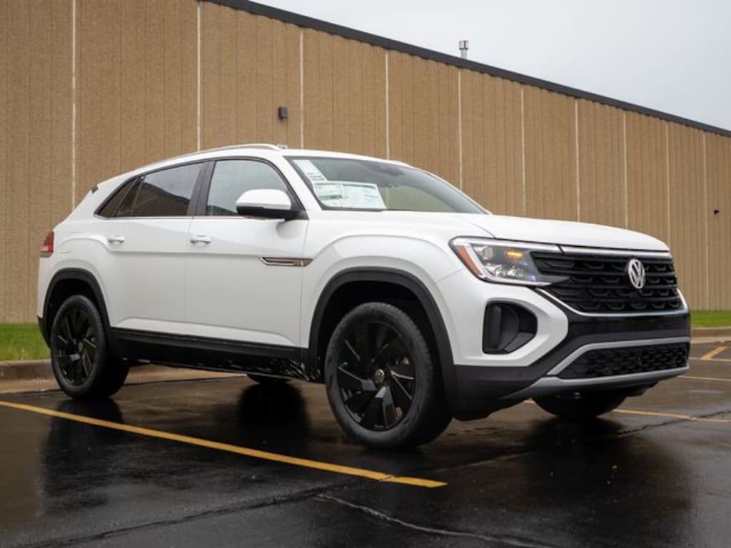 New 2026 Volkswagen Atlas Cross Sport 2.0T SE w/Technology SUV