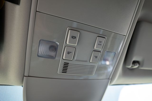 2025 Volkswagen Taos SE - Photo 21