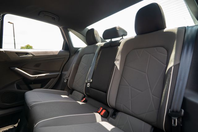 2025 Volkswagen Jetta Sport - Photo 28