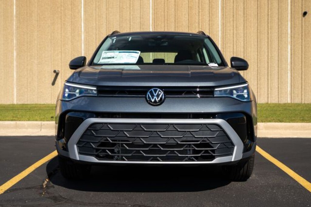 New 2025 Volkswagen Taos 1.5T S SUV