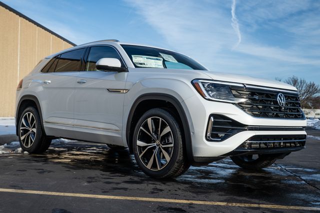 2026 Volkswagen Atlas Cross Sport SEL Premium R-LINE