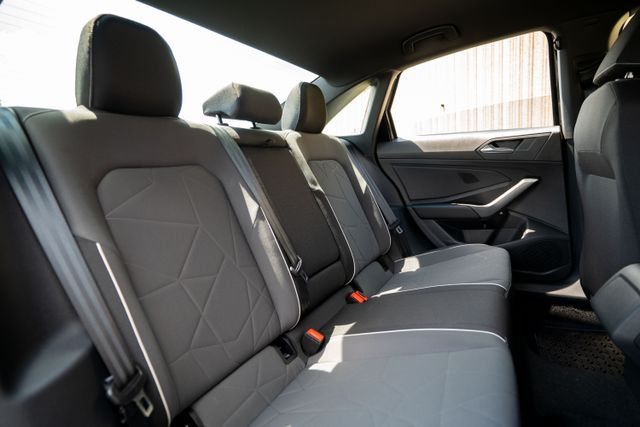 2025 Volkswagen Jetta Sport - Photo 29