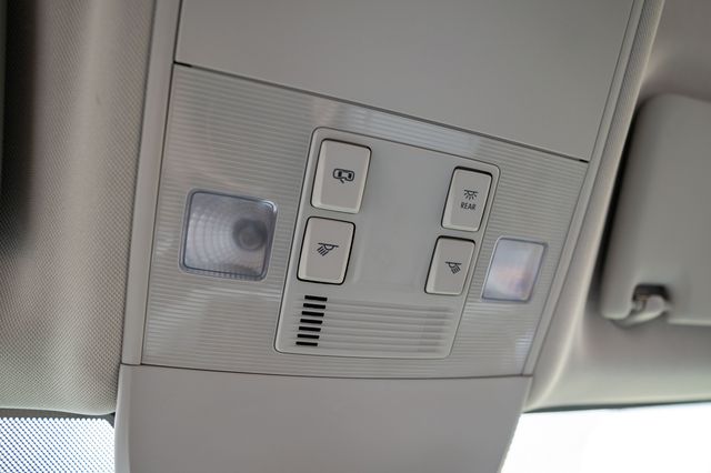 2025 Volkswagen Taos SE - Photo 22
