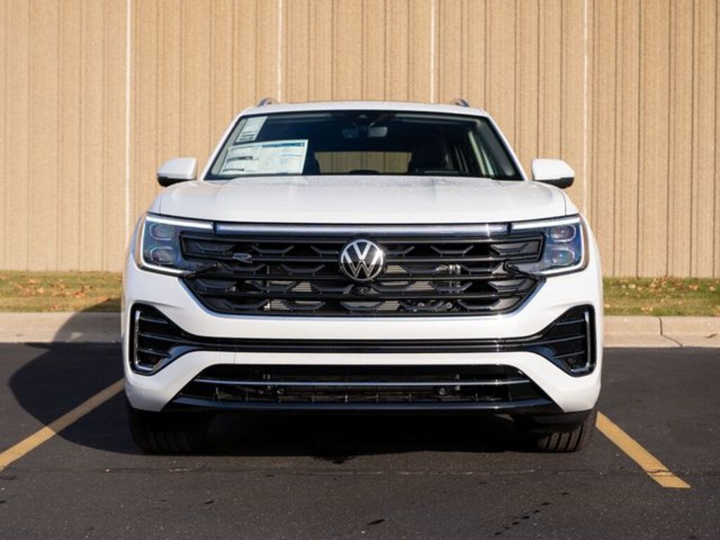 New 2026 Volkswagen Atlas 2.0T SEL Premium R-Line SUV