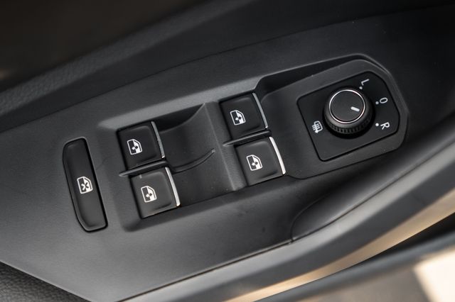 2025 Volkswagen Jetta Sport - Photo 15