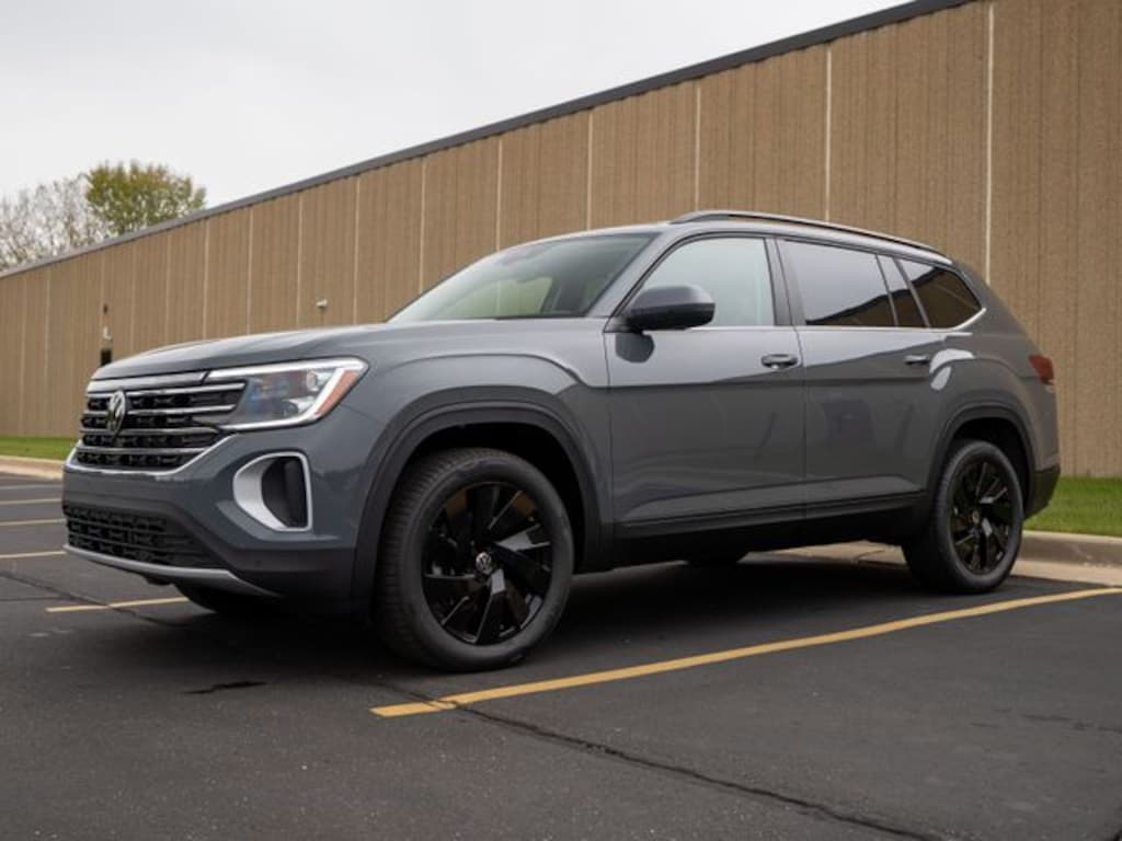 New 2026 Volkswagen Atlas 2.0T SE w/Technology SUV