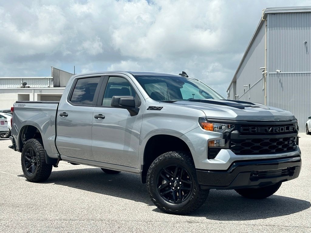 Used 2026 Chevrolet Silverado 1500 Custom Trail Boss Truck Crew Cab