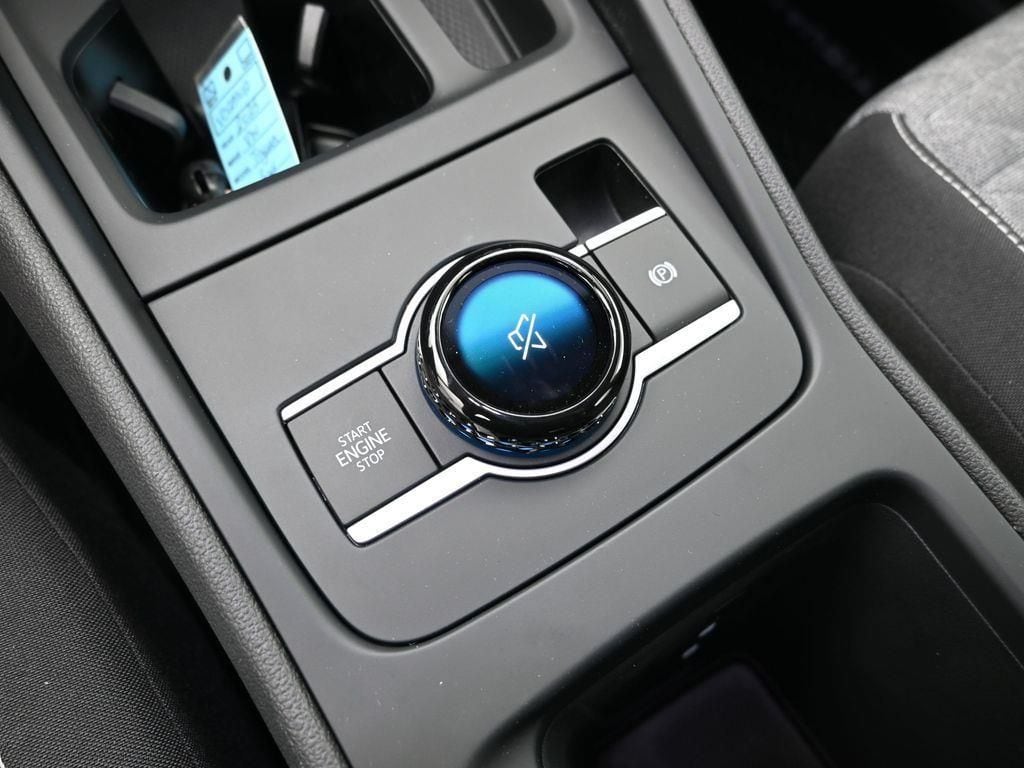 2025 Volkswagen Tiguan S - Photo 18