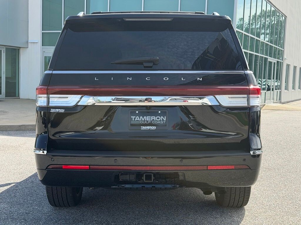 Used 2022 Lincoln Navigator Standard SUV