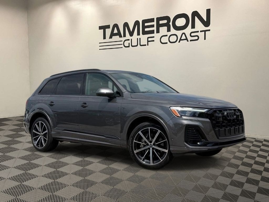 Used 2025 Audi Q7 45 Premium SUV