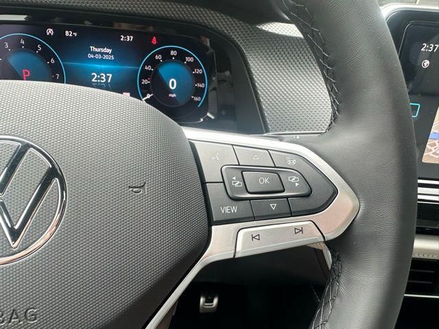 2025 Volkswagen Atlas Cross Sport SEL Premium R-LINE - Photo 18