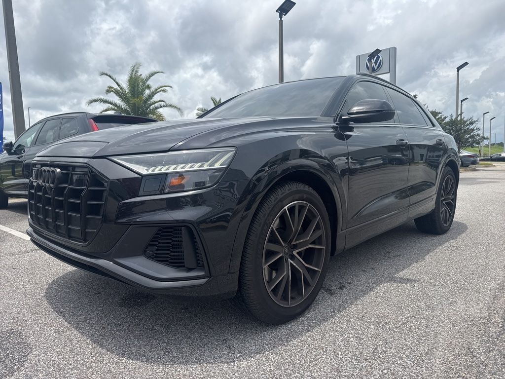 2021 Audi SQ8 Prestige's photo
