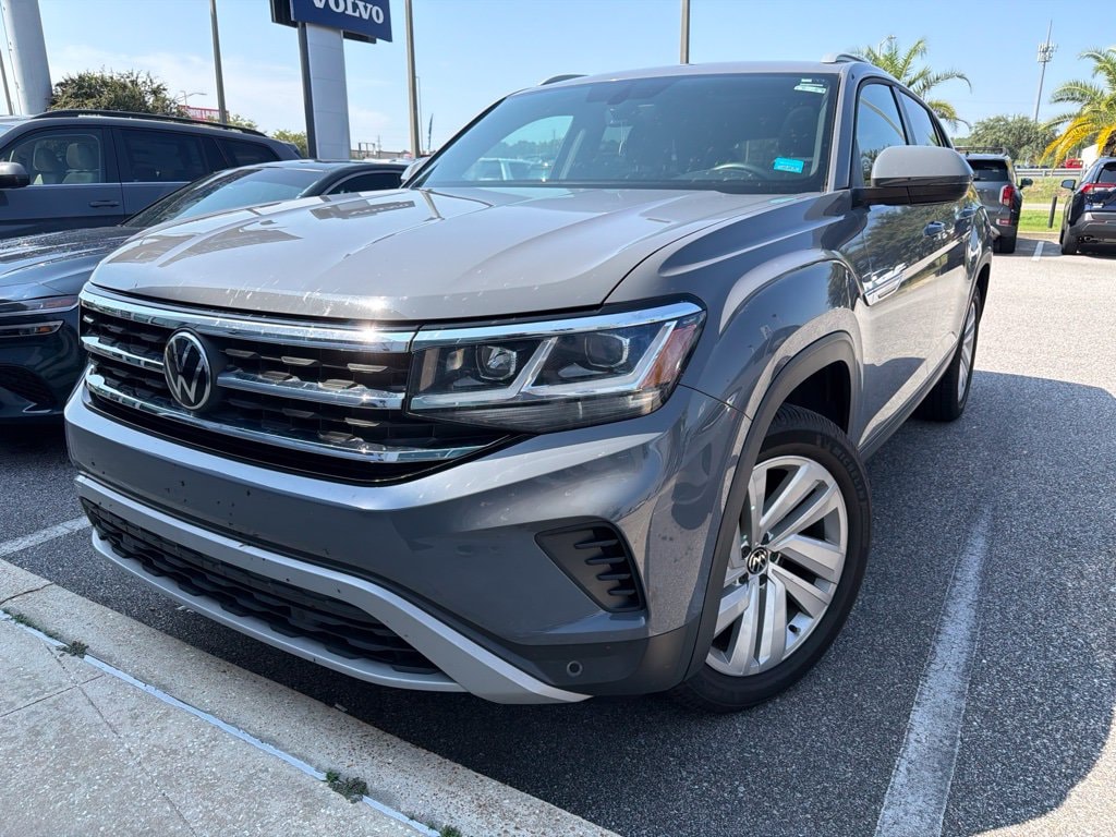 Used 2022 Volkswagen Atlas Cross Sport 3.6L V6 SE w/Technology SUV