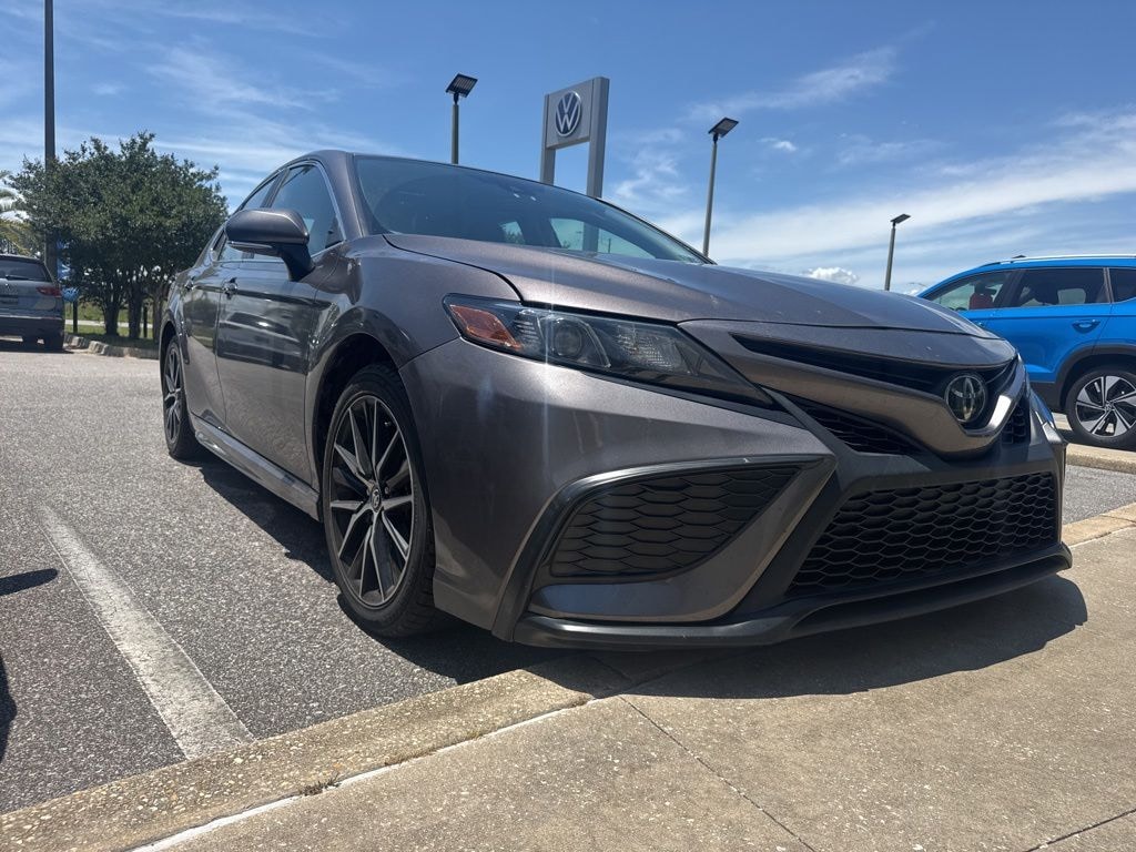 Used 2024 Toyota Camry SE Sedan
