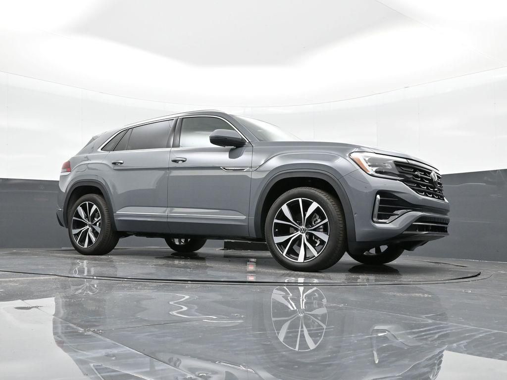 2025 Volkswagen Atlas Cross Sport SEL Premium R-LINE - Photo 25