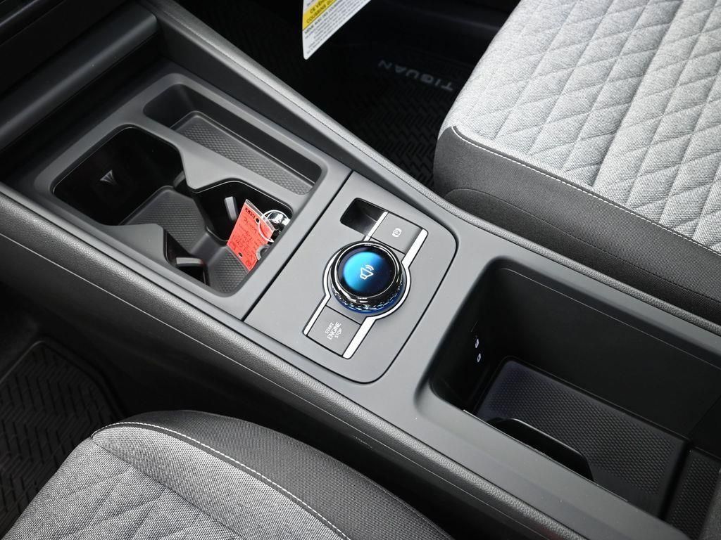 2025 Volkswagen Tiguan S - Photo 18