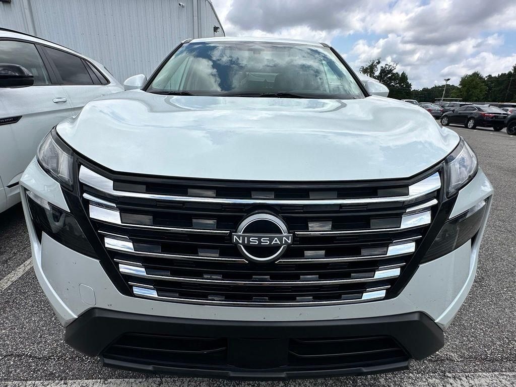 Used 2024 Nissan Rogue SV SUV