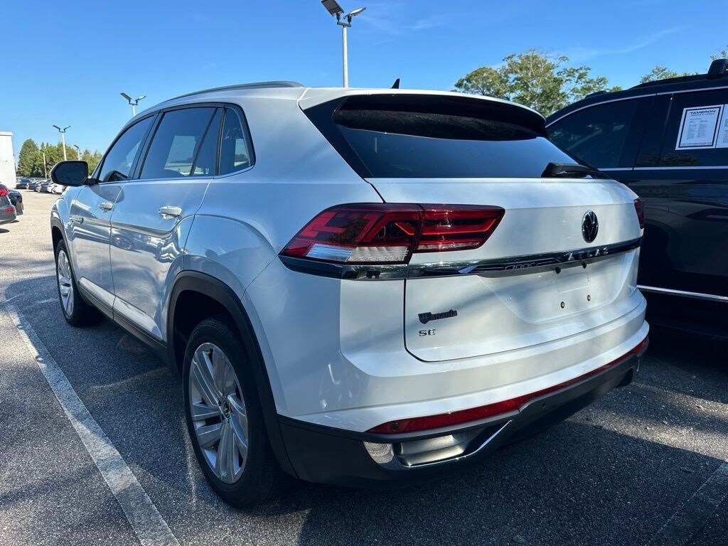 Used 2022 Volkswagen Atlas Cross Sport 2.0T SE w/Technology SUV