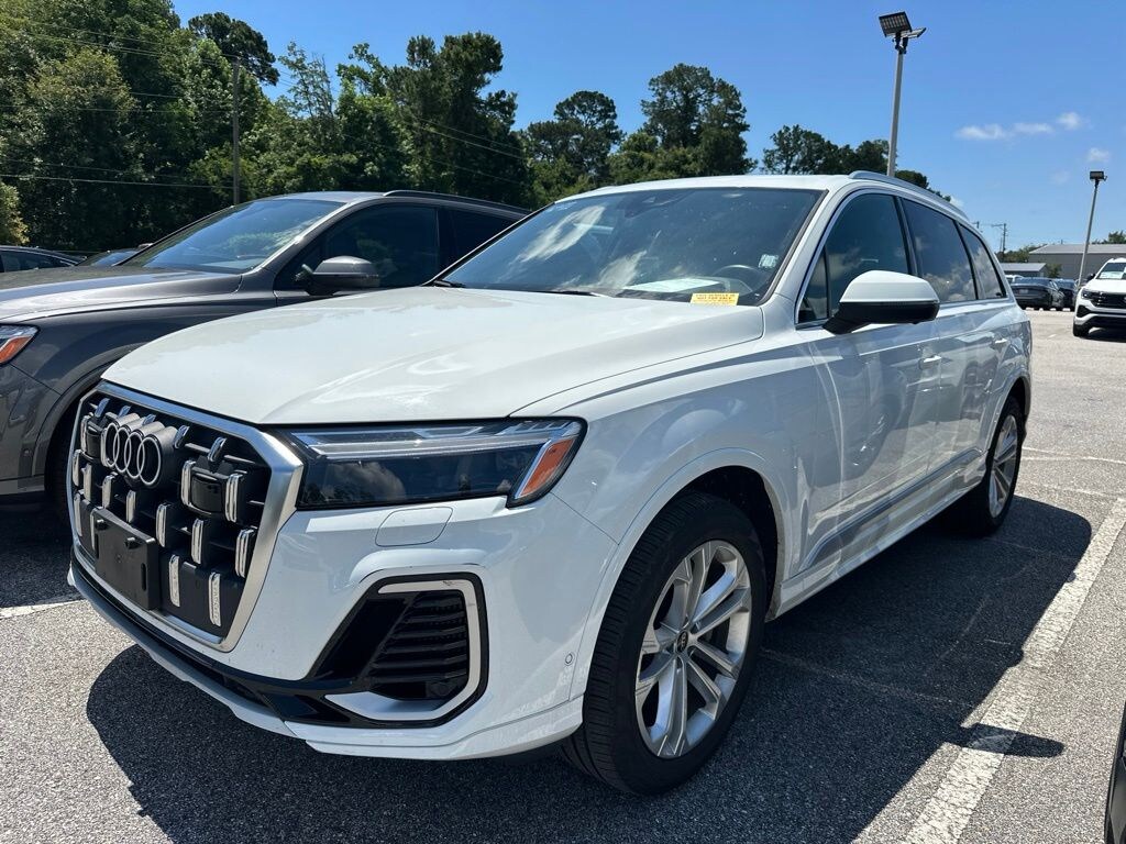 Used 2025 Audi Q7 55 Premium SUV