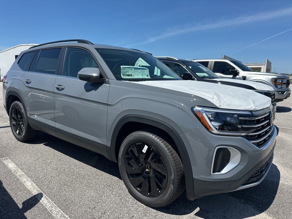 2026 Volkswagen Atlas 2.0T SEL Premium R-Line 4MOTION's photo