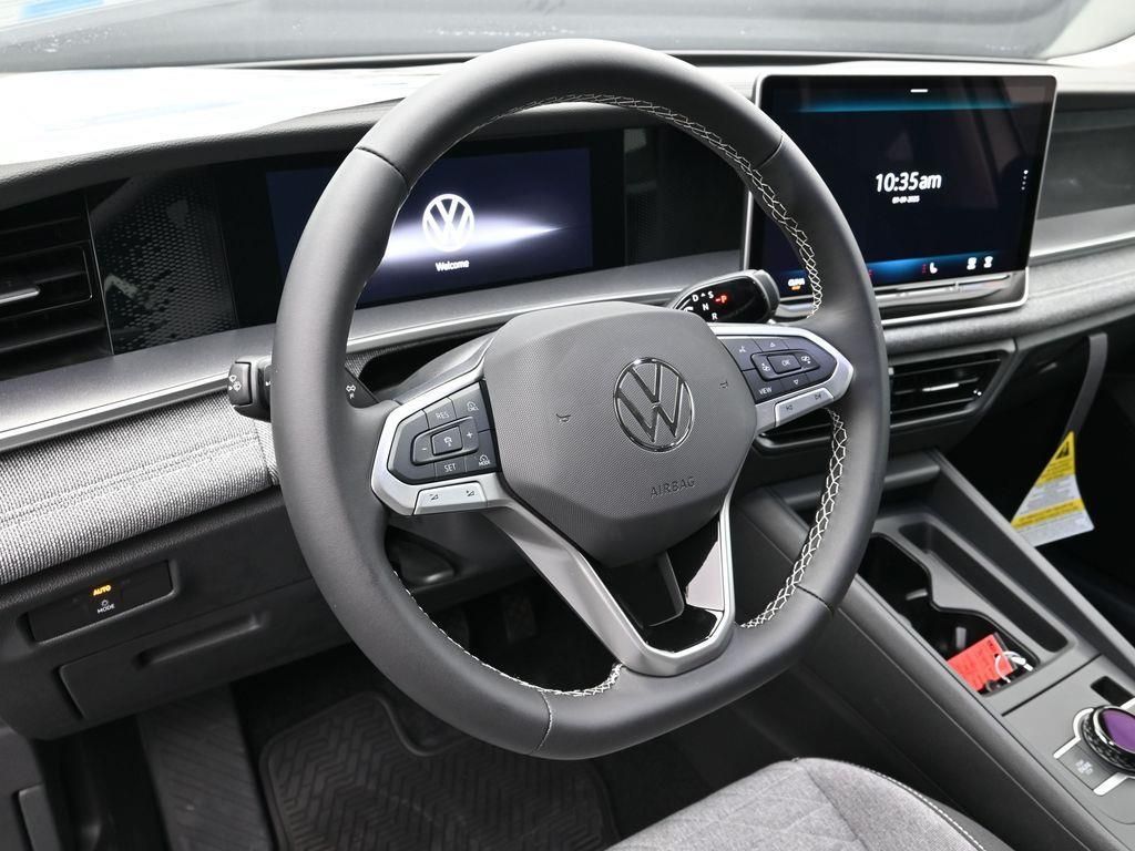 2025 Volkswagen Tiguan S - Photo 11
