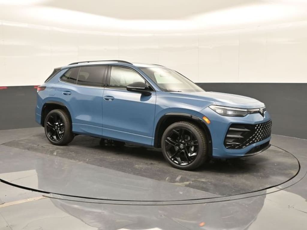 New 2026 Volkswagen Tiguan 2.0T SE R-Line Black SUV