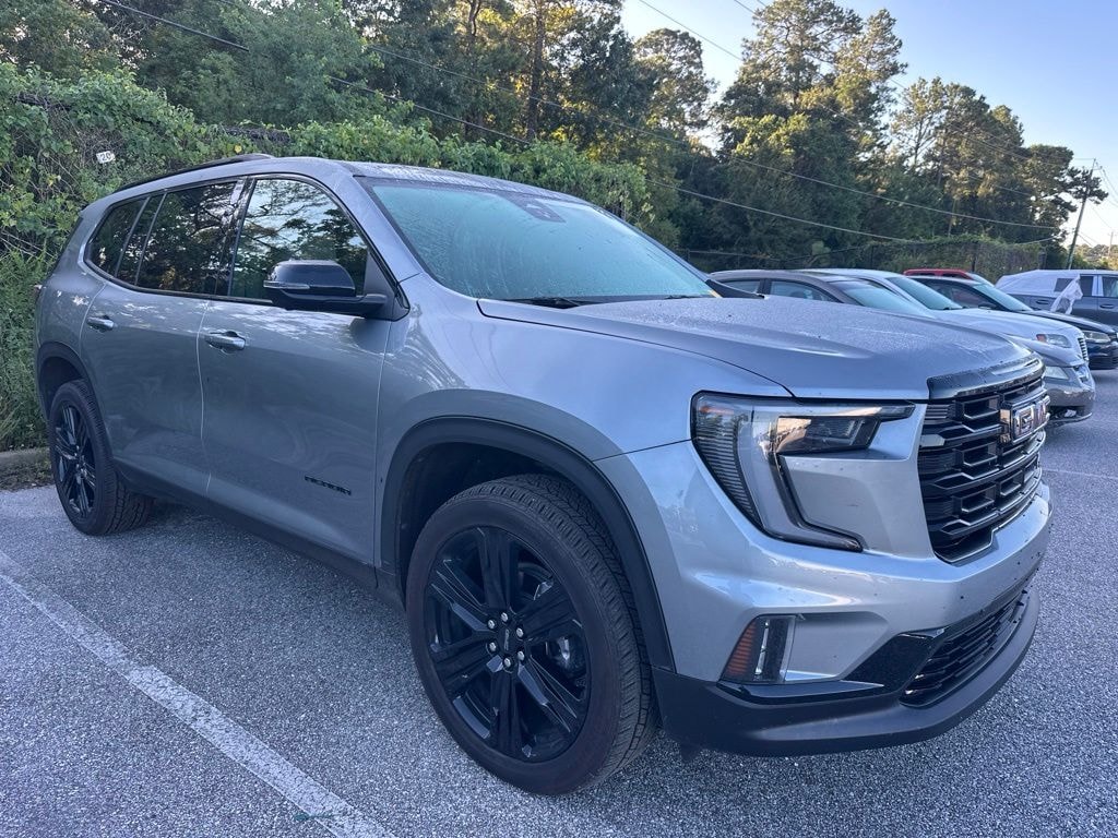 Used 2025 GMC Acadia Elevation SUV