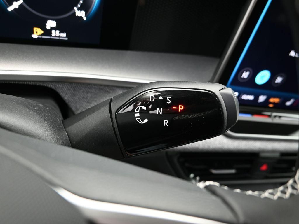 2025 Volkswagen Tiguan S - Photo 21
