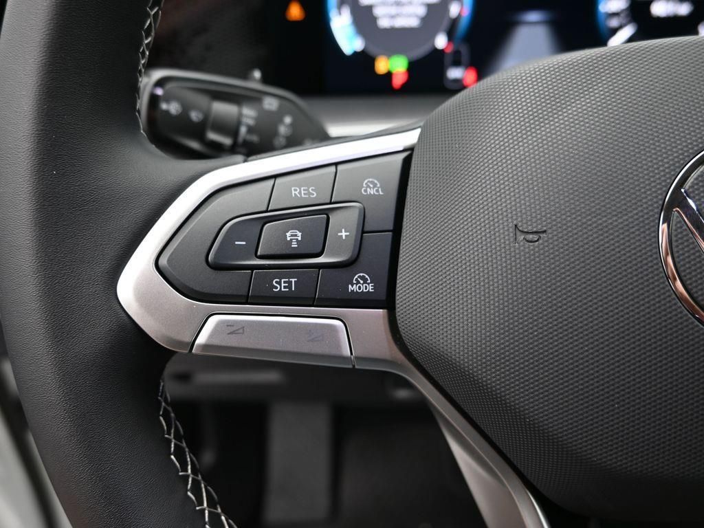 2025 Volkswagen Tiguan S - Photo 14