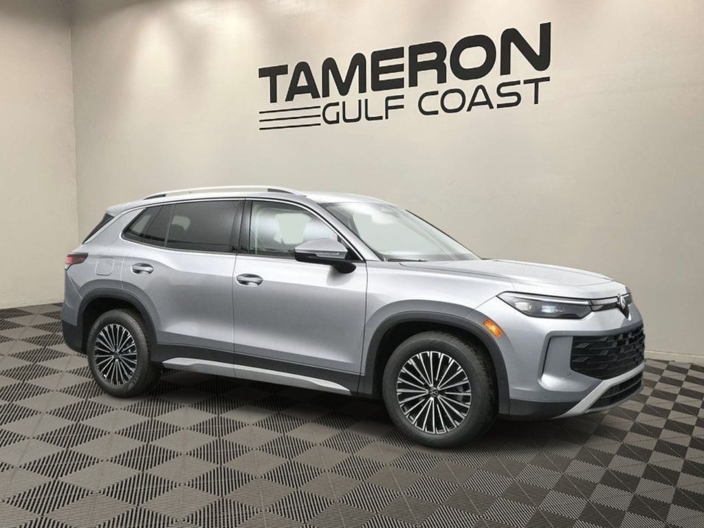 2026 Volkswagen Tiguan 2.0T S's photo