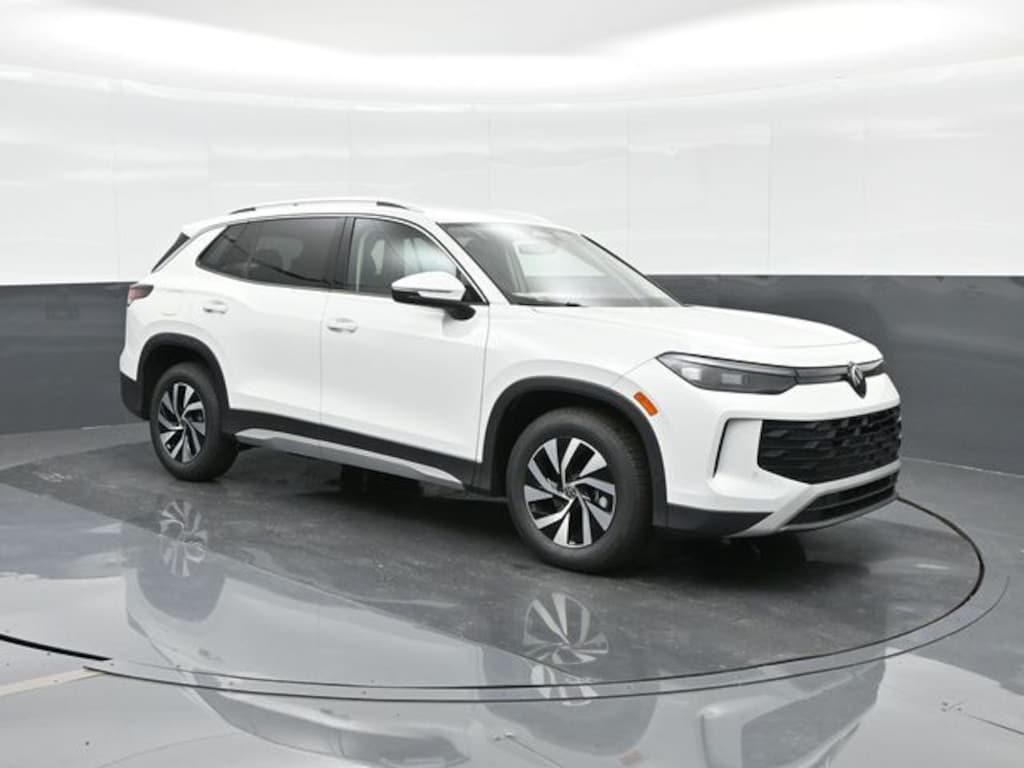 New 2025 Volkswagen Tiguan 2.0T S SUV