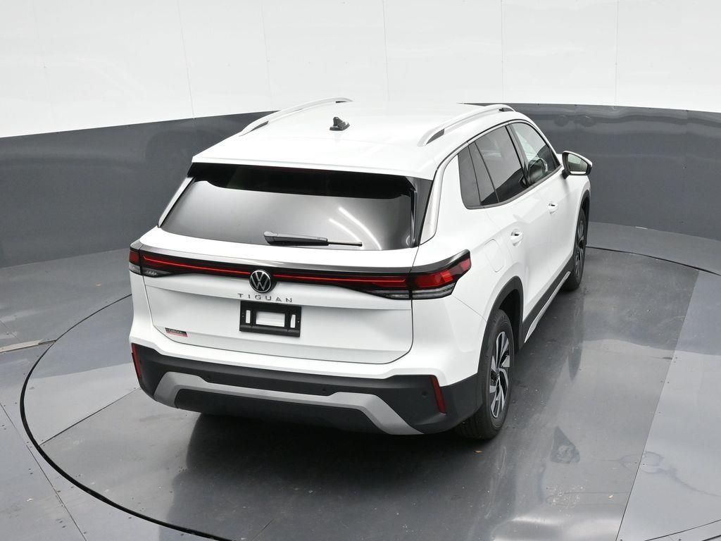 2025 Volkswagen Tiguan S - Photo 22