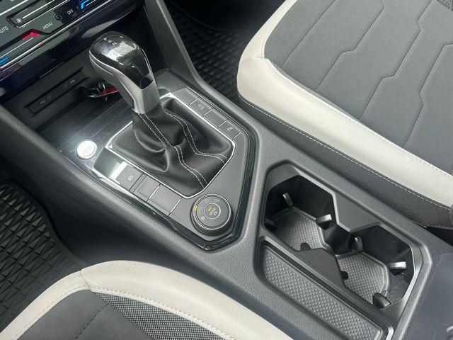 2025 Volkswagen Taos SE - Photo 20