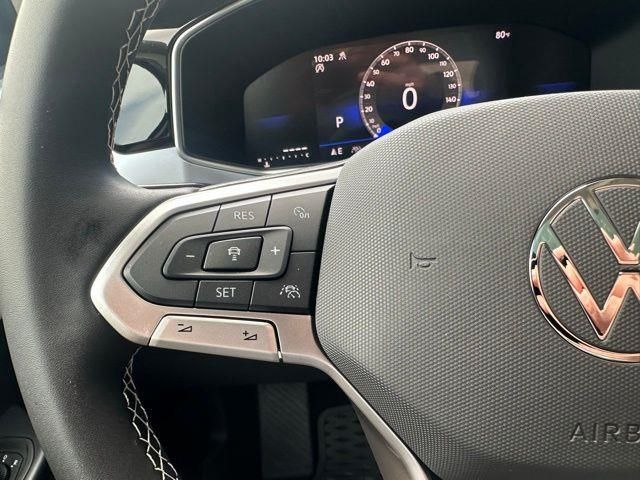 2025 Volkswagen Taos SE - Photo 17