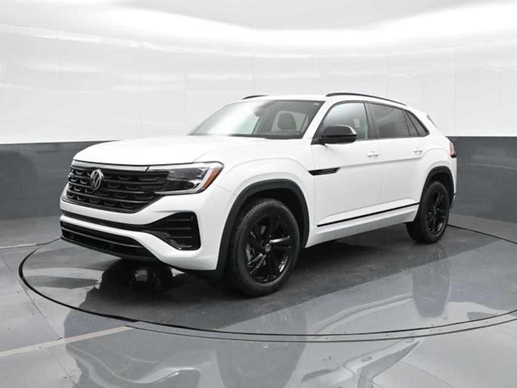 New 2026 Volkswagen Atlas Cross Sport 2.0T SEL R-Line Black SUV