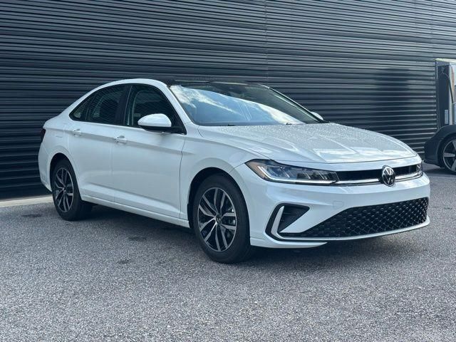 2025 Volkswagen Jetta SE - Photo 7
