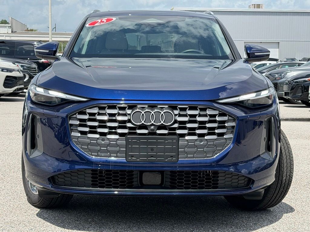 Used 2025 Audi Q5 2.0T Premium SUV