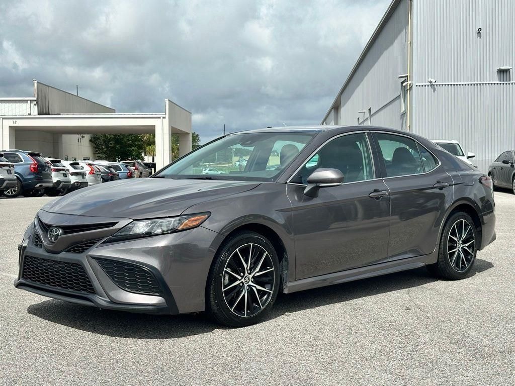 Used 2024 Toyota Camry SE Sedan