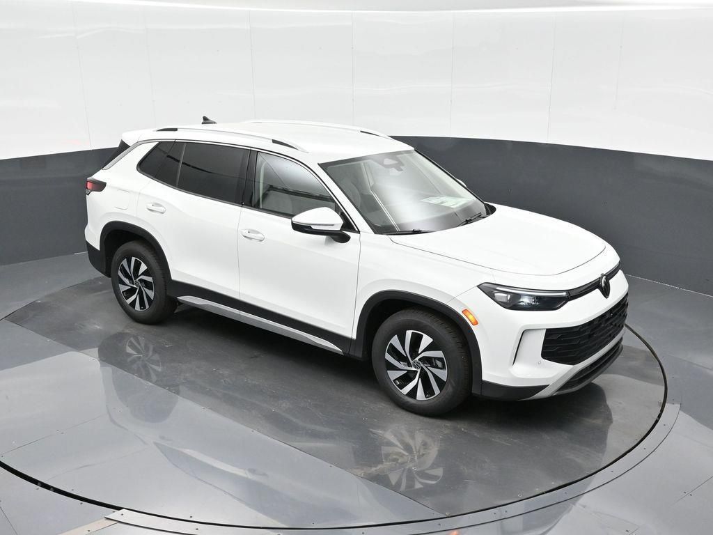 2025 Volkswagen Tiguan S - Photo 21