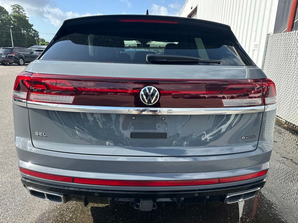 Used 2025 Volkswagen Atlas Cross Sport 2.0T SEL Premium R-Line SUV