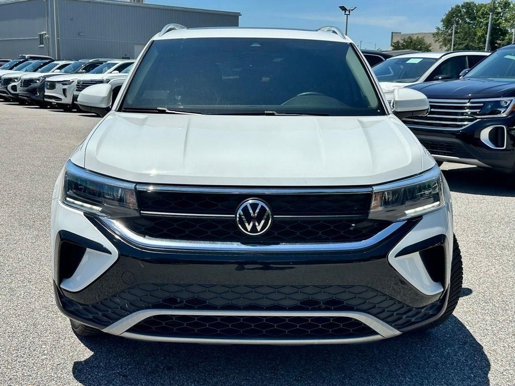Used 2022 Volkswagen Taos 1.5T SE SUV