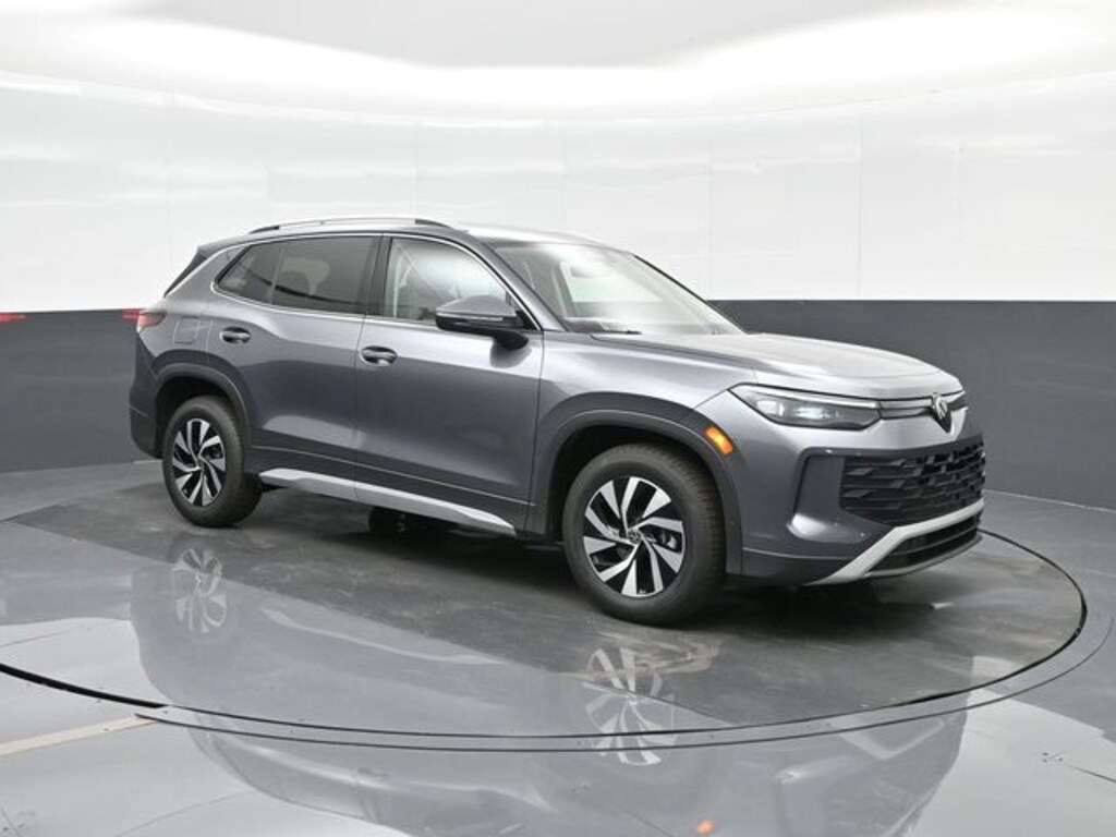 New 2025 Volkswagen Tiguan 2.0T S SUV