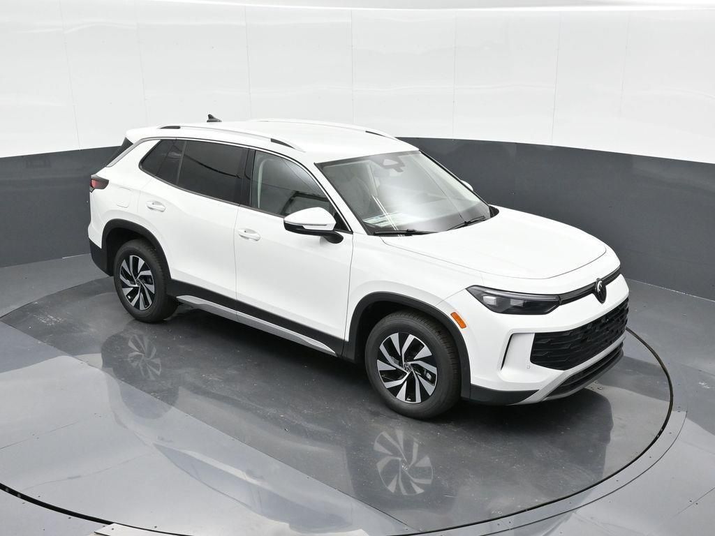 2025 Volkswagen Tiguan S - Photo 24